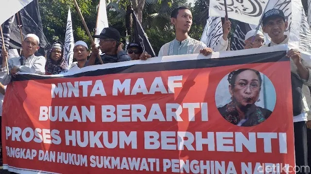 Warga Kampung Bung Karno Demo, Arek Suroboyo: Tangkap dan Adili Sukmawati