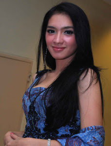 Angel Karamoy - Artis cantik Sexy Hot indonesia