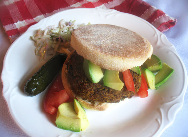 Vegan Quinoa Burger with Sun-Dried Tomatoes