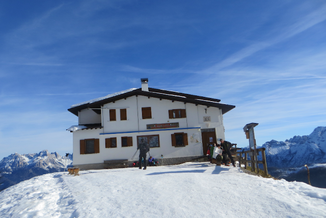 rifugio Scarpa Gurekian inverno