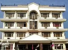 Hotel Le Grand deluxe Hotel in Haridwar