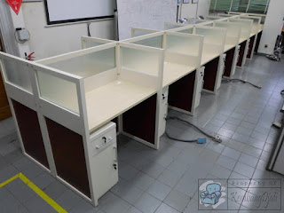 Meja Partisi Kantor Cubicle Workstation Untuk Kampus UGM