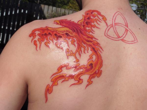 Red Phoenix Tatto Design on Shoulder Red Phoenix Tattoo Design on Shoulder