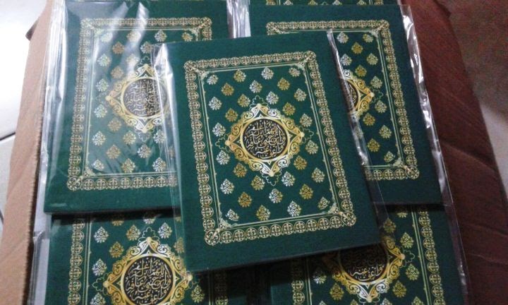 YASIN HARDCOVER MODEL FRAME TEMA HIJAU TUA