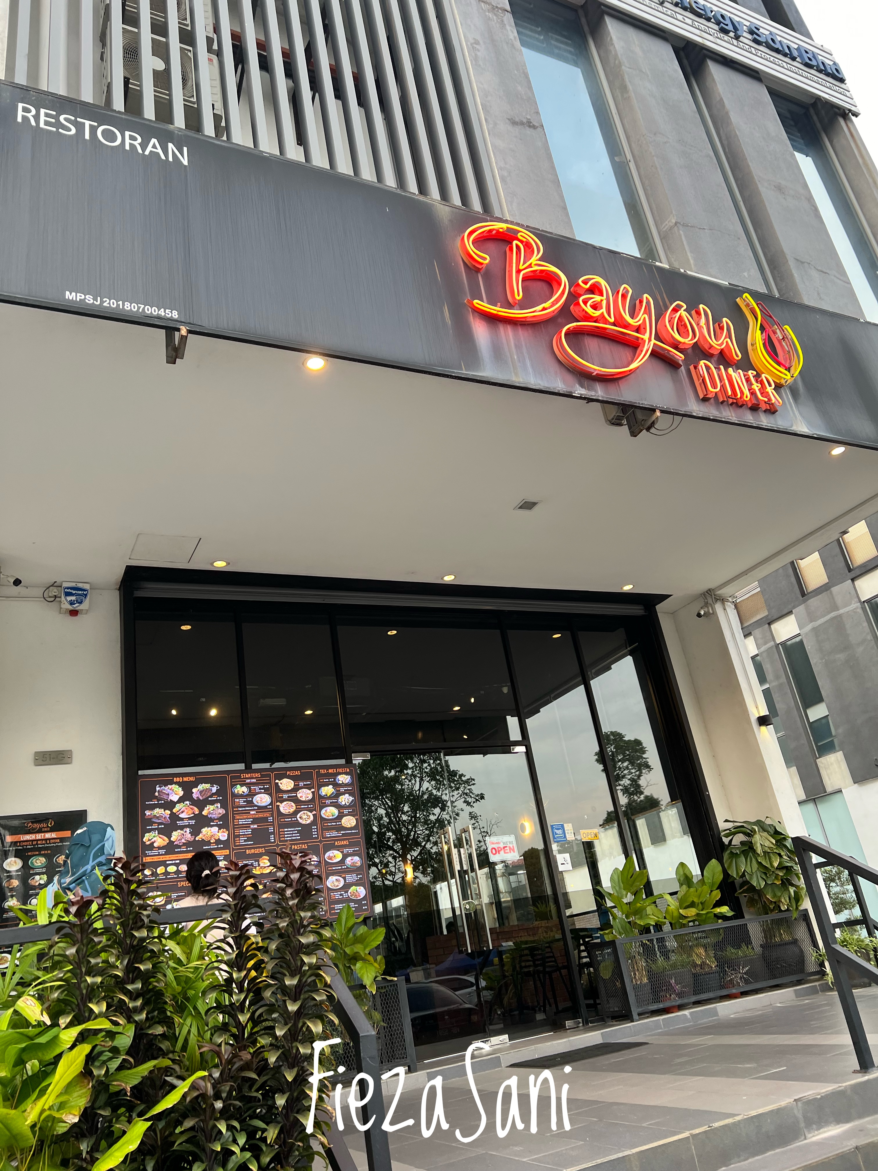 bayou diner kinrara,