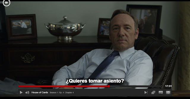 Kevin Spacey en House of Cards, reproduciéndose en Netflix