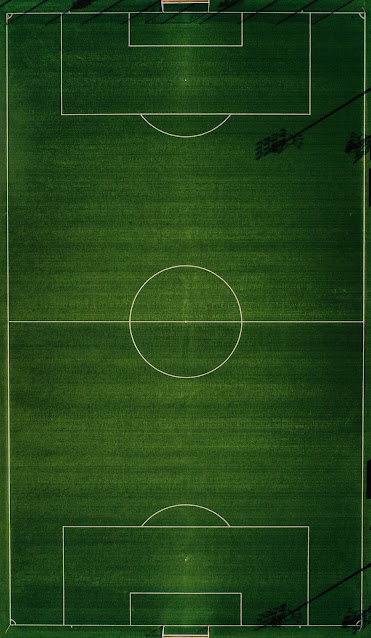 Football Pitch HD iPhone Wallpaper