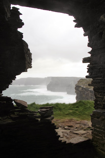 Cliffs of Moher, Hag's Head, Ireland, travel, expat life, County Clare