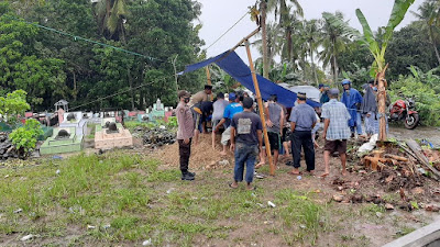 Dekat dengan Warga Binaan,Aiptu Nur Edi Kawal Jenazah ke Pemakaman