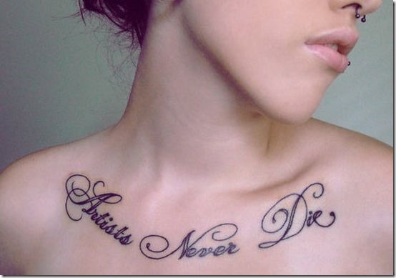 significative_des_clavicules_de_tatouage_pour_les_femmes