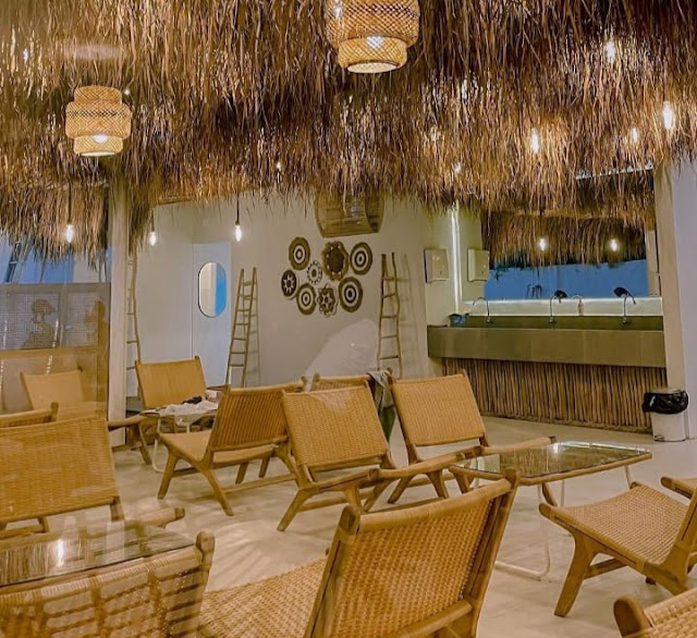 Mandalika Cafe Surabaya Daya Tarik