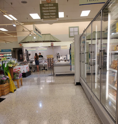 Publix #172 Aisle 13 & Seafood Department - Classy Market 1.0 - Neopolitan Way Shopping Center - Naples, FL - Opened in 1986 - The Sing Oil Blog