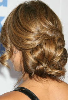Pretty Hairstyles - Celebrity Hairstyle ideas for girls