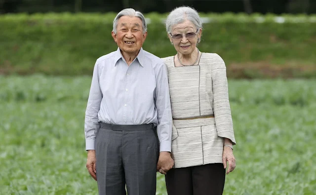Emperor Emeritus Akihito and Empress Emerita Michiko are currently taking a rest in the resort town