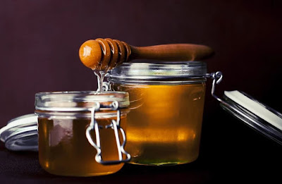 How effective is honey in beauty treatment?