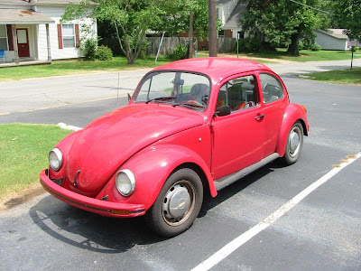 Volkswagen Beetle 2009 Pink. Red Volkswagen Beetle