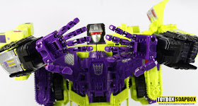 perfect effect combiner wars devastator hands