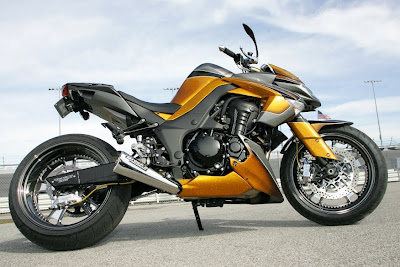 2010 Kawasaki Z1000