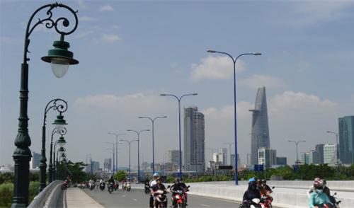 Hà Nội hay Sài Gòn, ở đâu 'dễ sống' hơn?