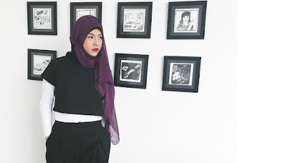 Baru gres ini artis bintang film dan sinetron Natasha Rizki memantapkan diri untuk menggunakan  Model Hijab Ala Natasha Rizki Sederhana Namun Cantik