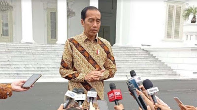 PANIK! Jokowi Bantah Ada Pertemuan dengan Agus Rahardjo Bahas Penghentian Kasus E-KTP