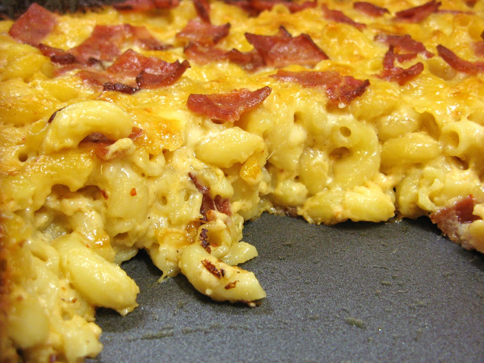 The Well-Fed Newlyweds: Chipotle Macaroni and Cheese with ...