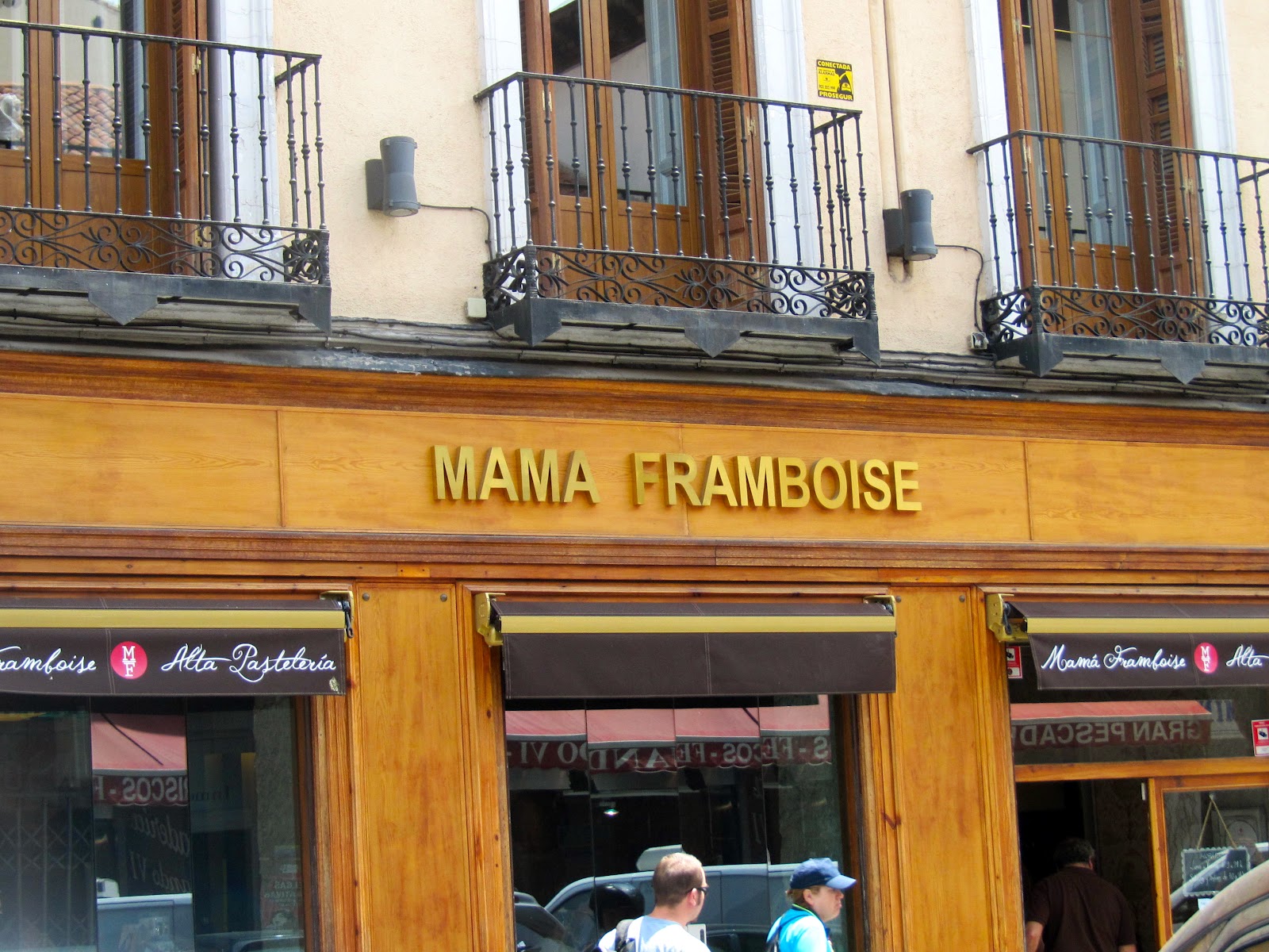 My Little Madrid: bakery