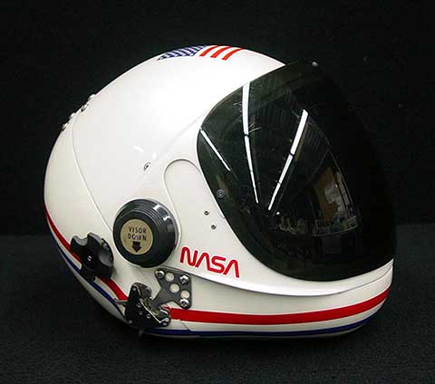  Auto Racing Helmet on Racing Helmets Garage  Photo  6  Somiglianze