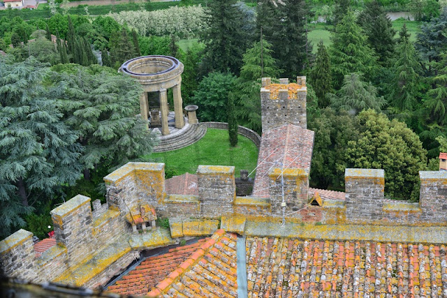 PANORAMA DALLA TORRE CAMPANARIA CASTELLO POPPI