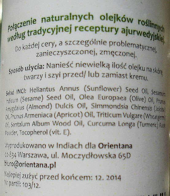 cera z niedoskonałościami, cera problematyczna, nawilżanie skóry w okresie zimowym, Orientana Olejek Do Twarzy - Drzewo Sandałowe i Kurkuma, olejki do twarzy