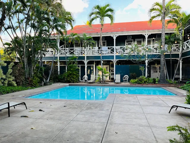 Review: Historic Lahaina's Best Western Pioneer Inn in Maui Hawaii