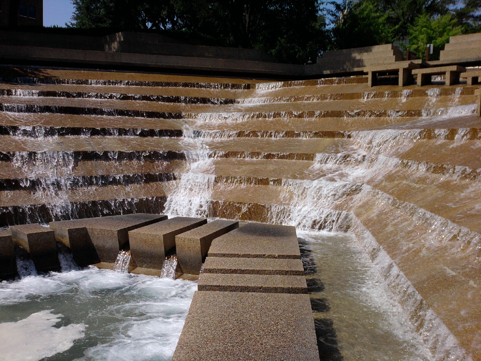 ... : Behind This Wall - The Hidden Section of Fort Worth's Water Garden