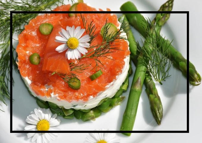 Salmon papillote with mozzarella