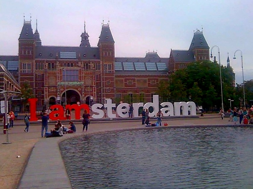 london to amsterdam overland by bus