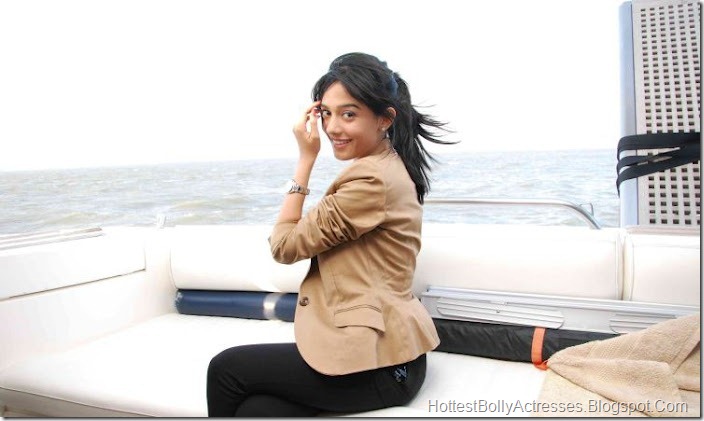Amrita Rao Hot Pics on Ship 5