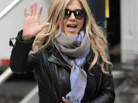 Jennifer Aniston Pregnant? No, She Is Not