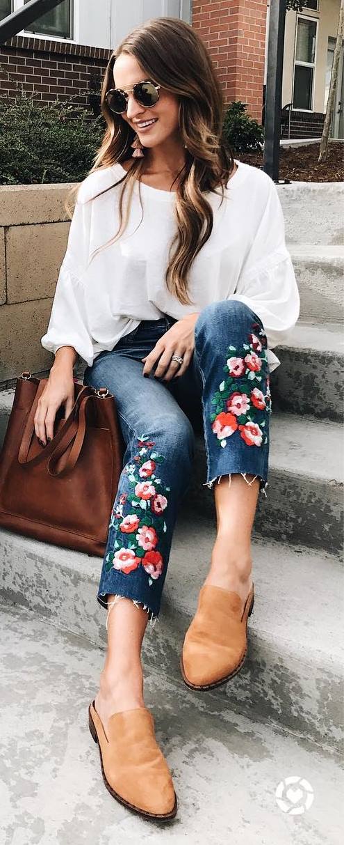 stylish look | white sweatshirt + embroidered jeans + bag + loafers
