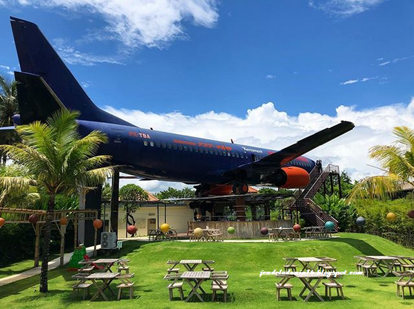 [http://FindWisata.blogspot.com] Wisata Kuliner Keramas Aero Park, Rumah Makan Pesawat Terbang Yang Unik Dan Keren Di Bali 