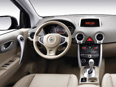 2012-Renault-Koleos-Interior-View-Photo