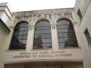 Alexander Calder - Caltech Arches