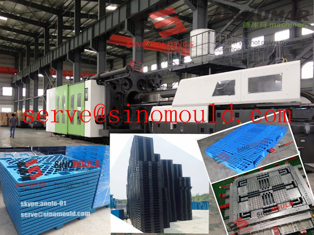 Pallet Injection molding machine