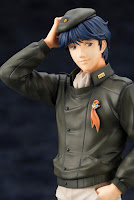 Yang Wen-li de "Ginga Eiyuu Densetsu" ya en pre-order - Kotobukiya