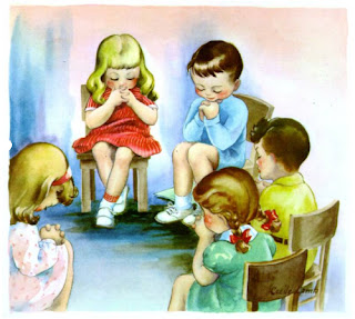 dibujos color niños rezando 