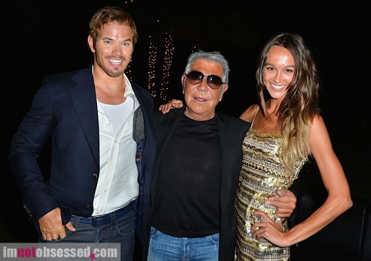 Kellan Lutz Checks Out Milan Fashion Week » Gossip