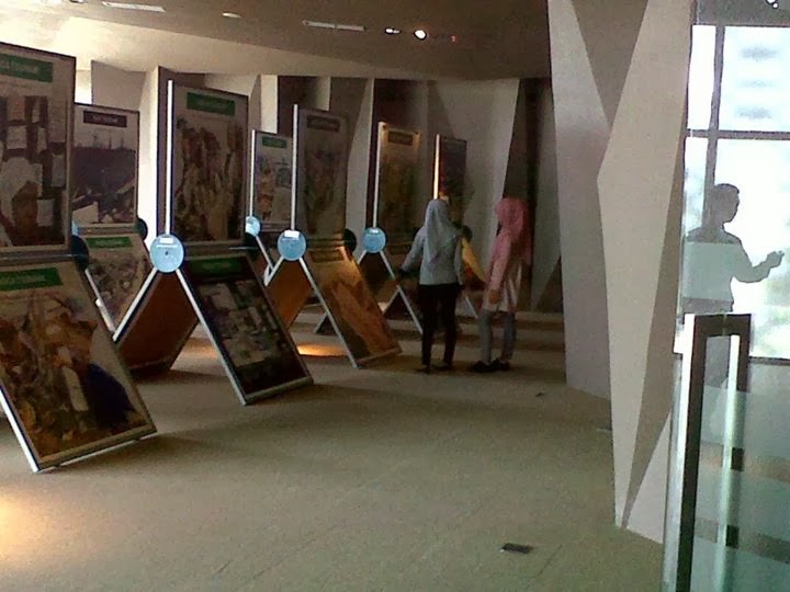 Menjelajahi isi dan fungsi Museum Tsunami aceh