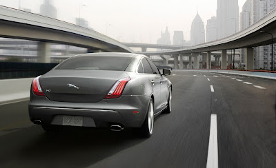 2011 Jaguar XJ Sentinel  Wallpaper