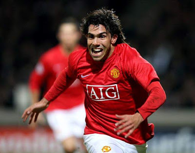 CL: Carlos Tevez , Olympique Lyon v Manchester United 