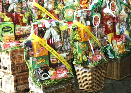 Perbedaan hampers dan parcel