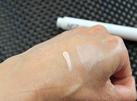 A picture of the No7 Instant Radiance Concealer Shade II