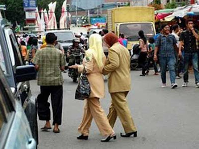 Alasan Paling Ampuh Untuk Bolos Masuk Kantor